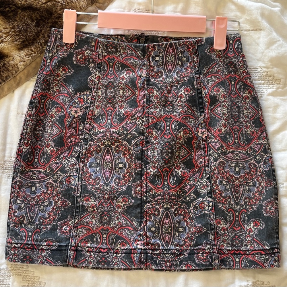 Free People Modern Femme Mini Skirt bundle size 4 - Picture 7 of 16